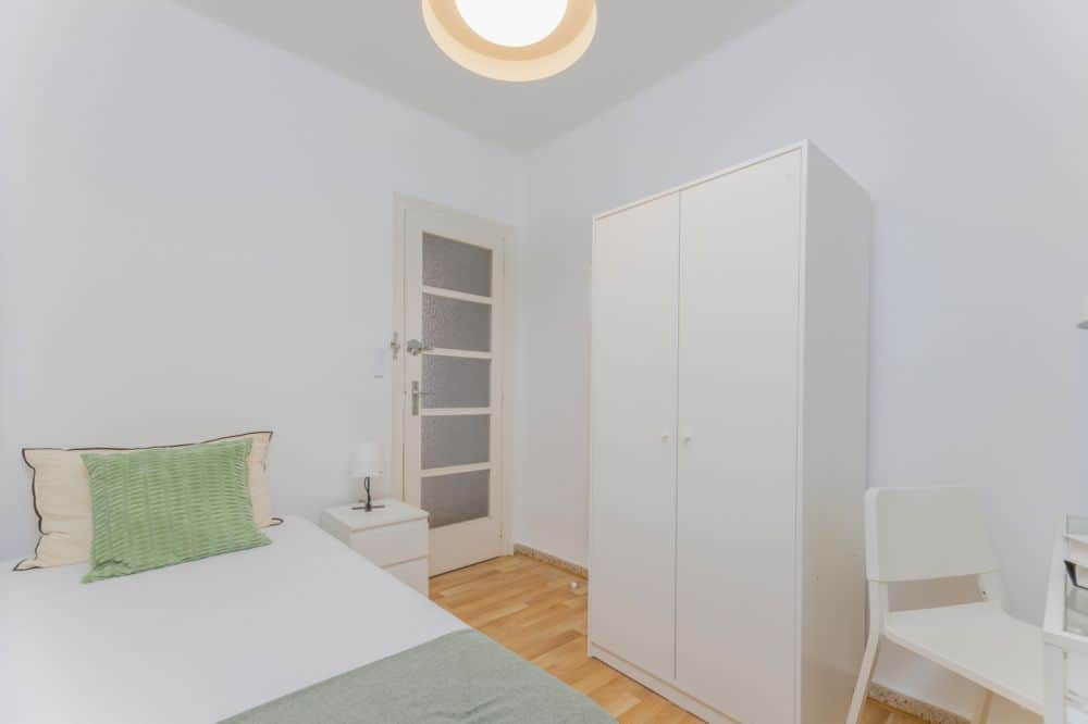 Room in Valencia