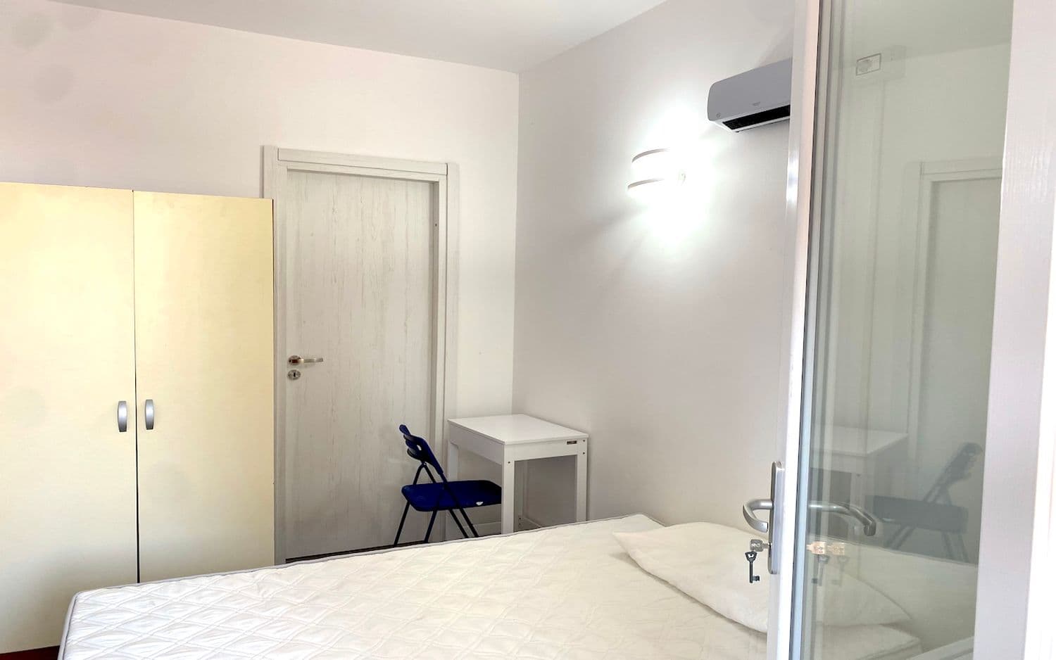 Stanza privata a Roma