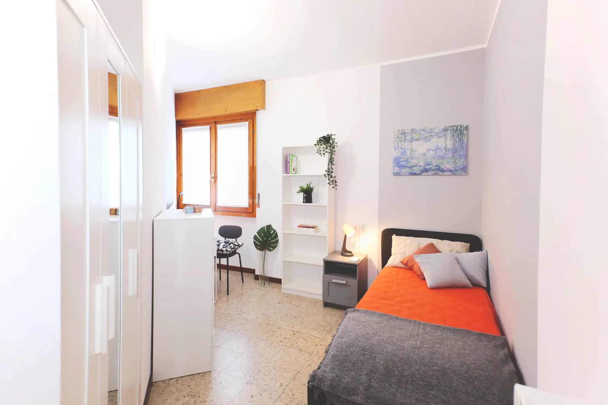 Stanza privata a Lecco