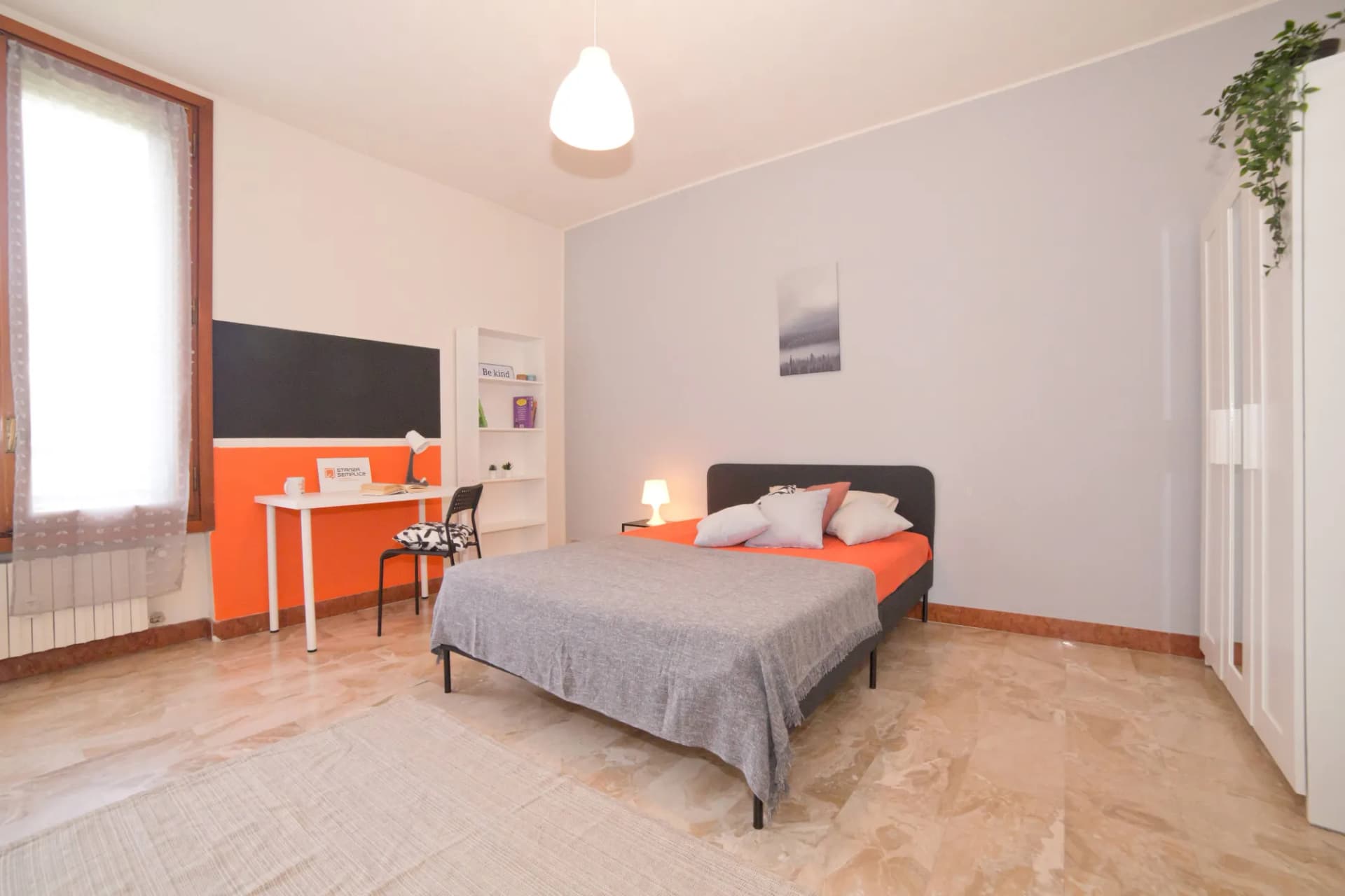Stanza privata a Lecco