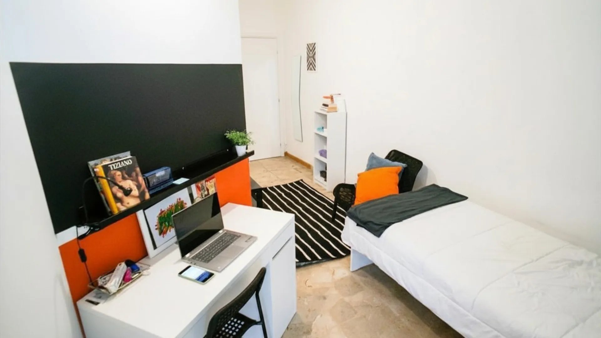 Stanza privata a Milan