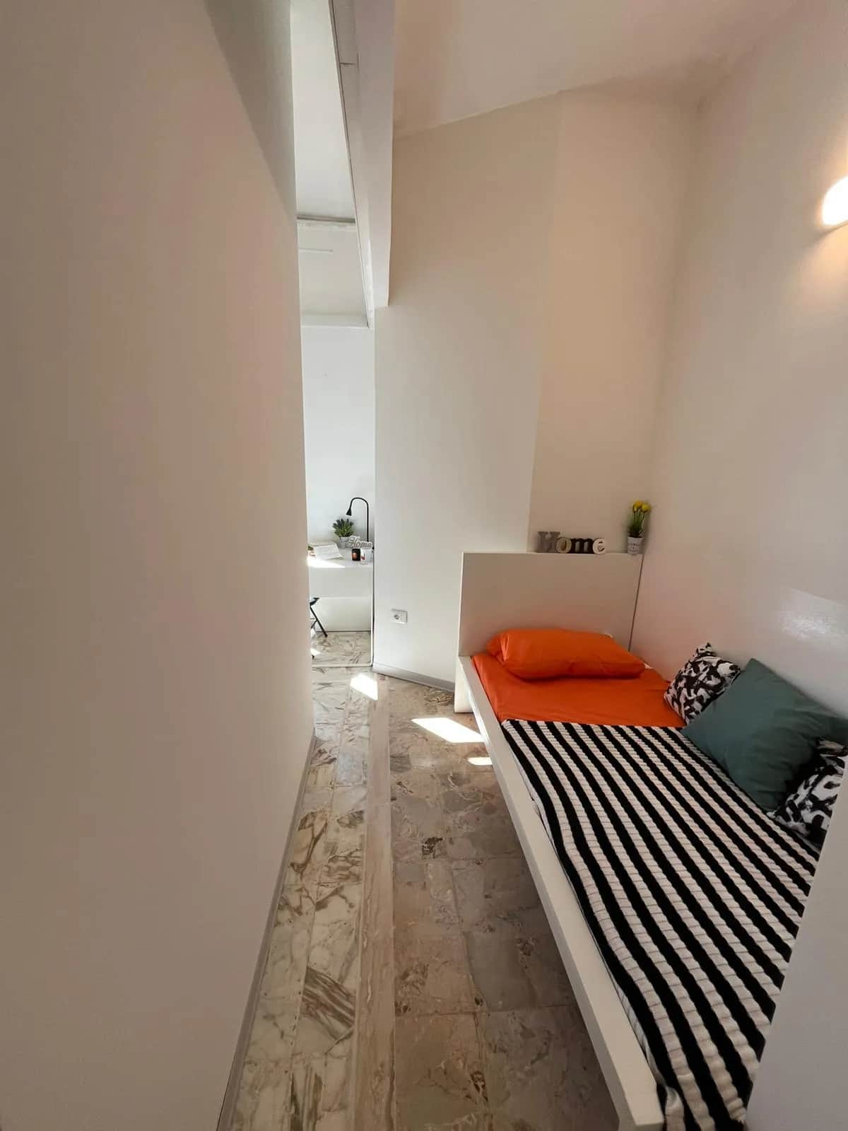 Room in Cagliari