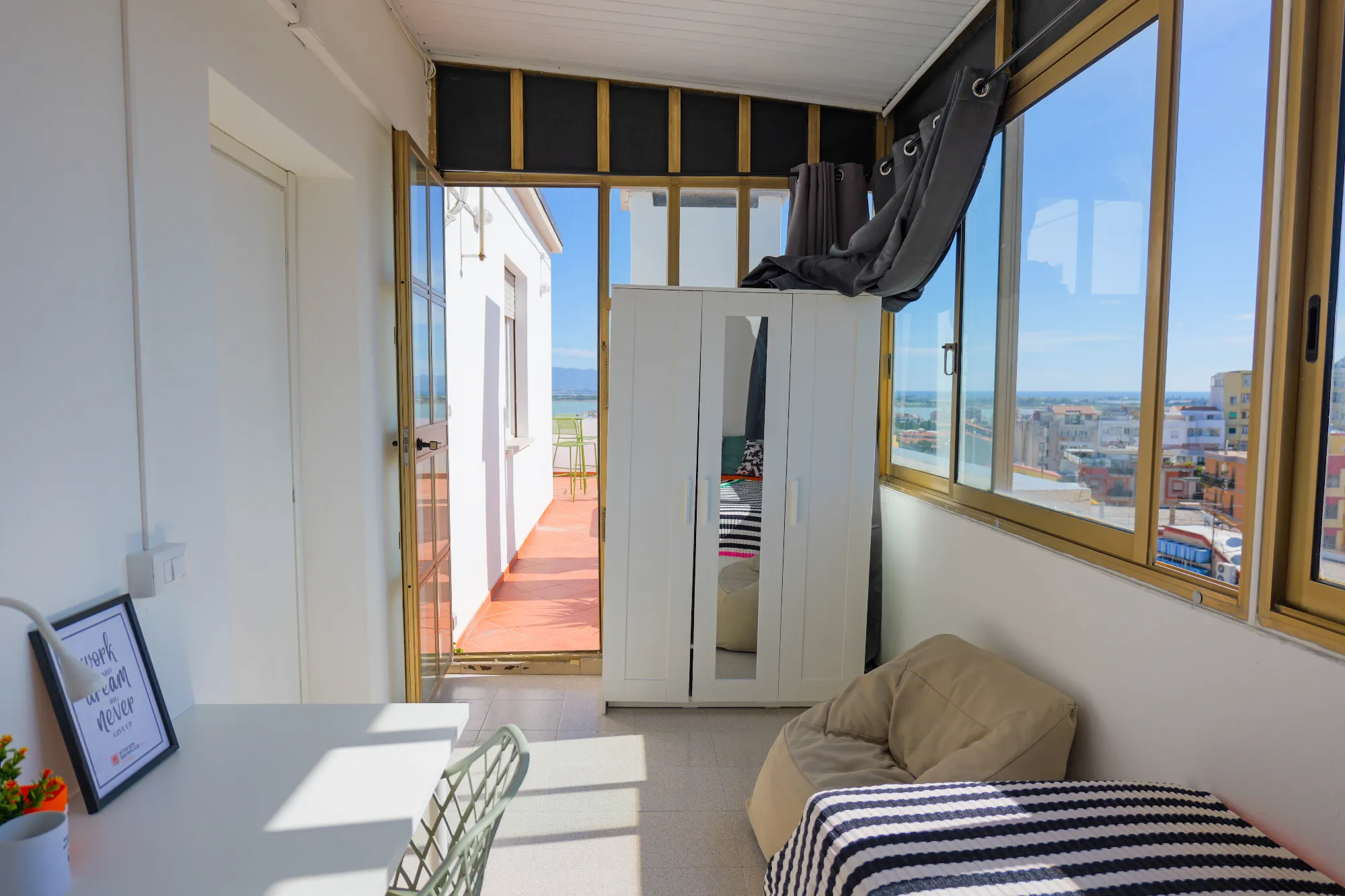 Private room in Cagliari photo 5