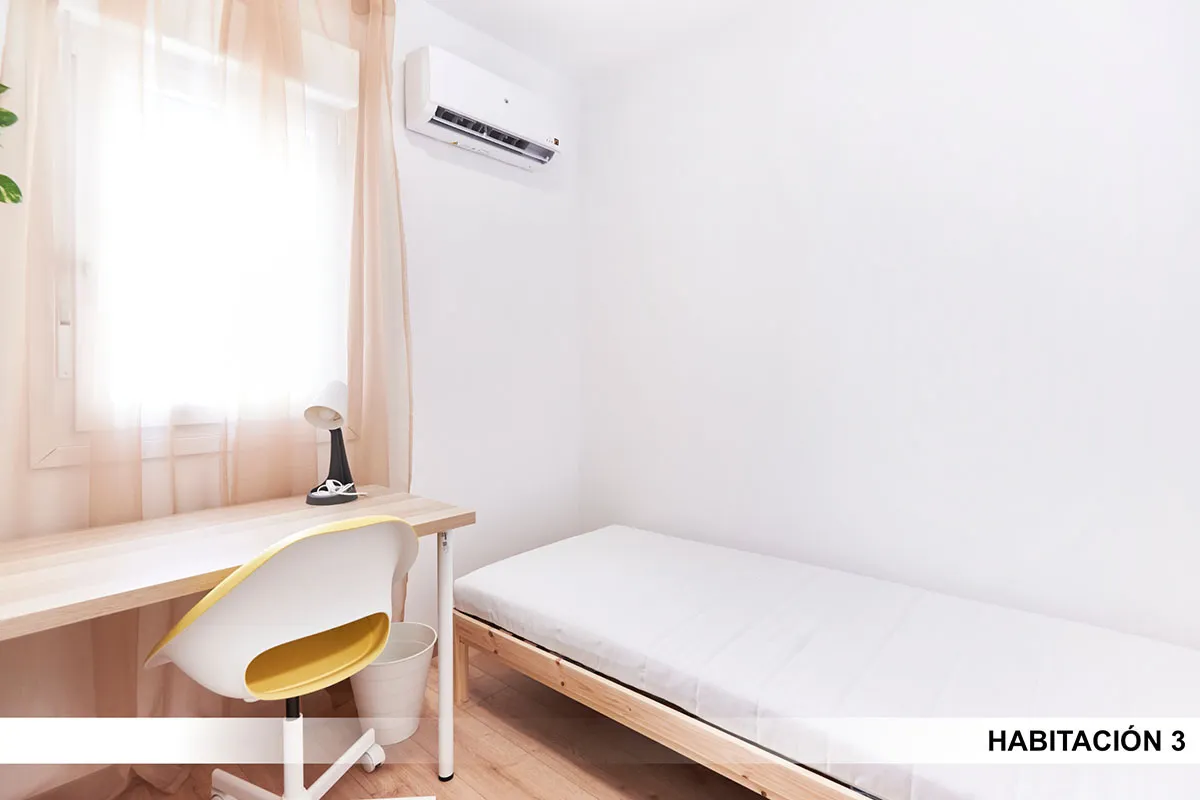 Room in Seville