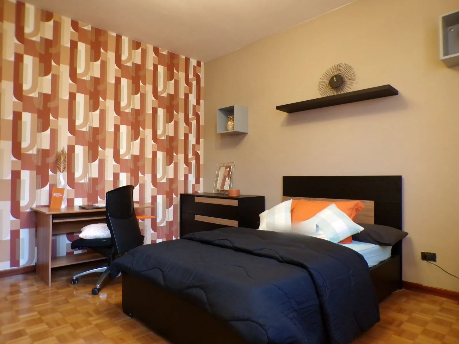 Room 123