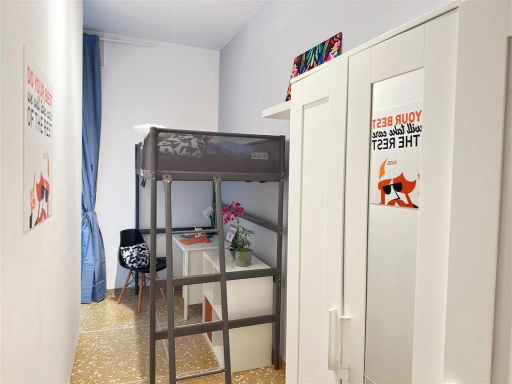 Stanza privata a Bologna