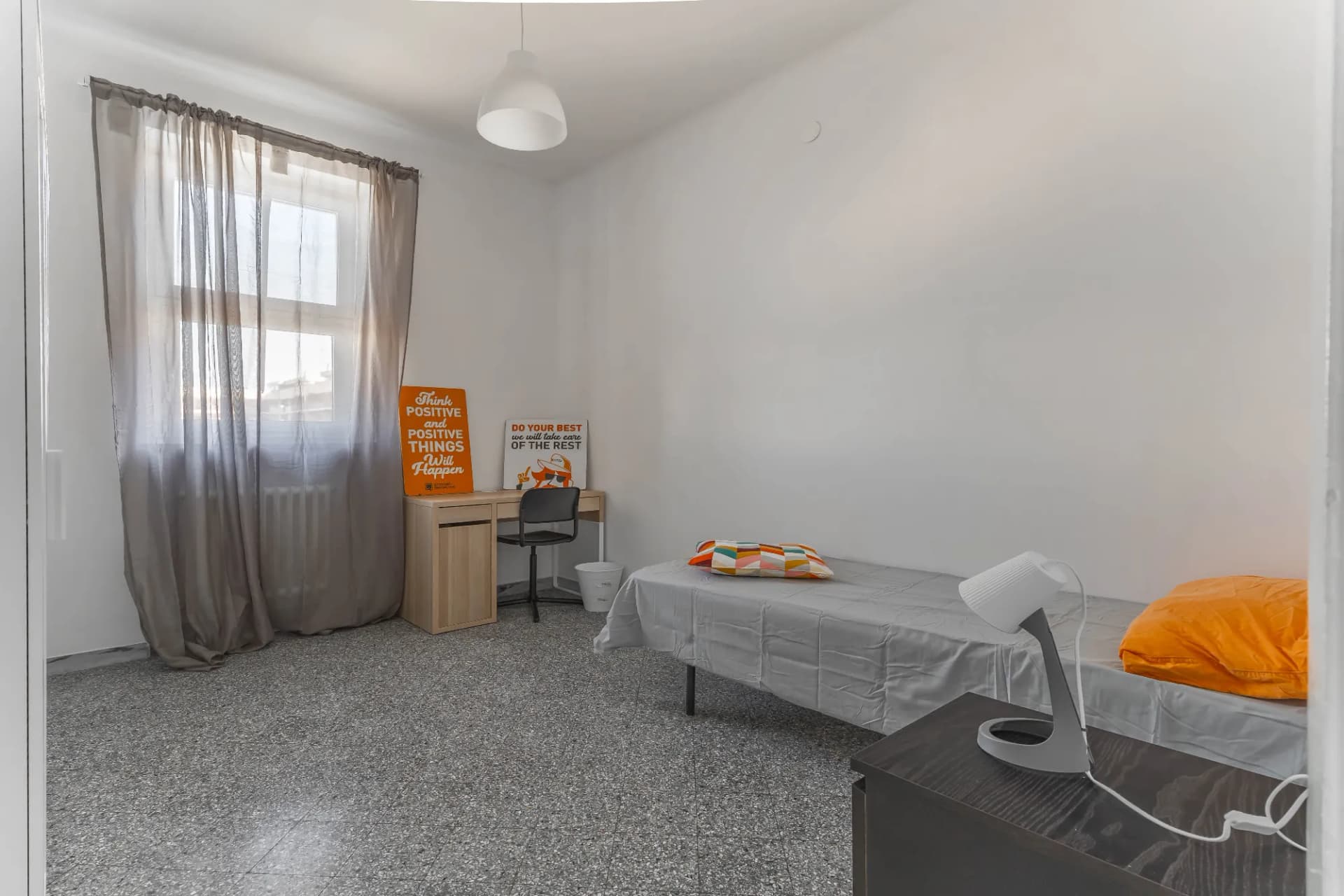 Stanza privata a Bari