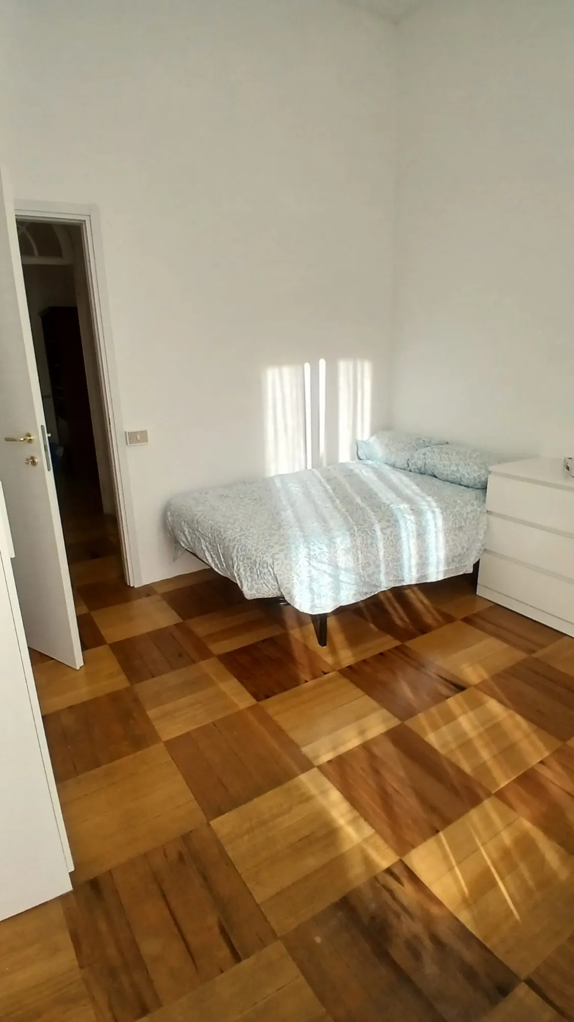 Room 52